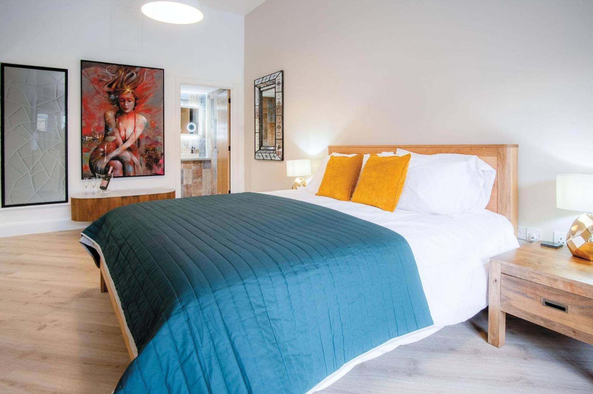 Suite 5 - Sleeping Giant Hotel - Pen Y Cae Inn Brecon Exteriör bild